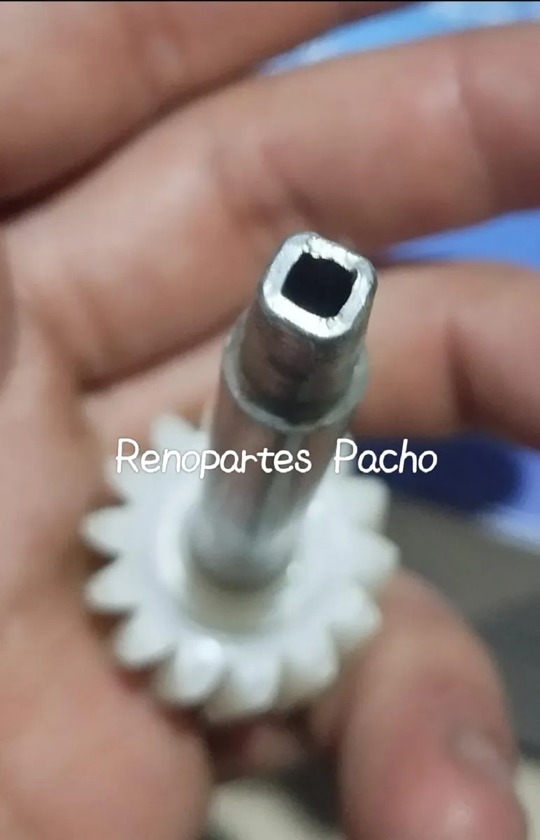 Piñón velocímetro R4-6