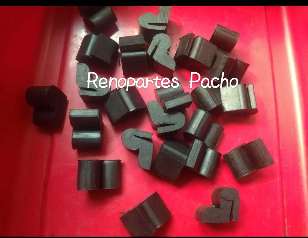 Topes capó R4