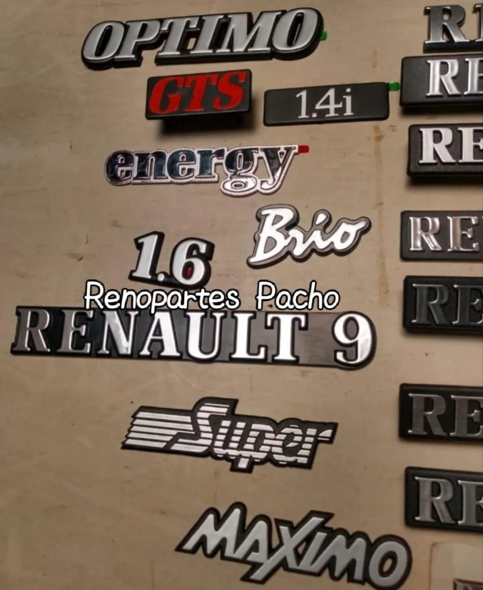 Emblemas R9